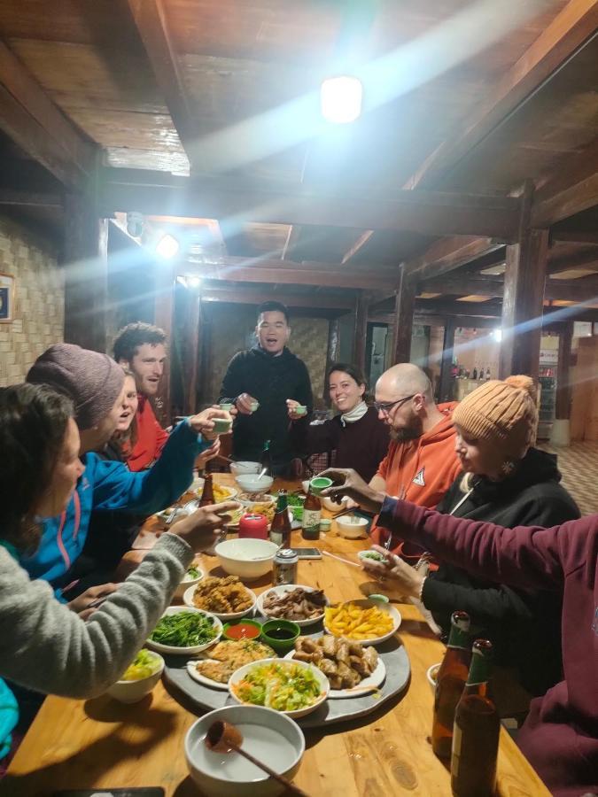 Du Gia Nalien View Homestay Làng Cac Exteriör bild